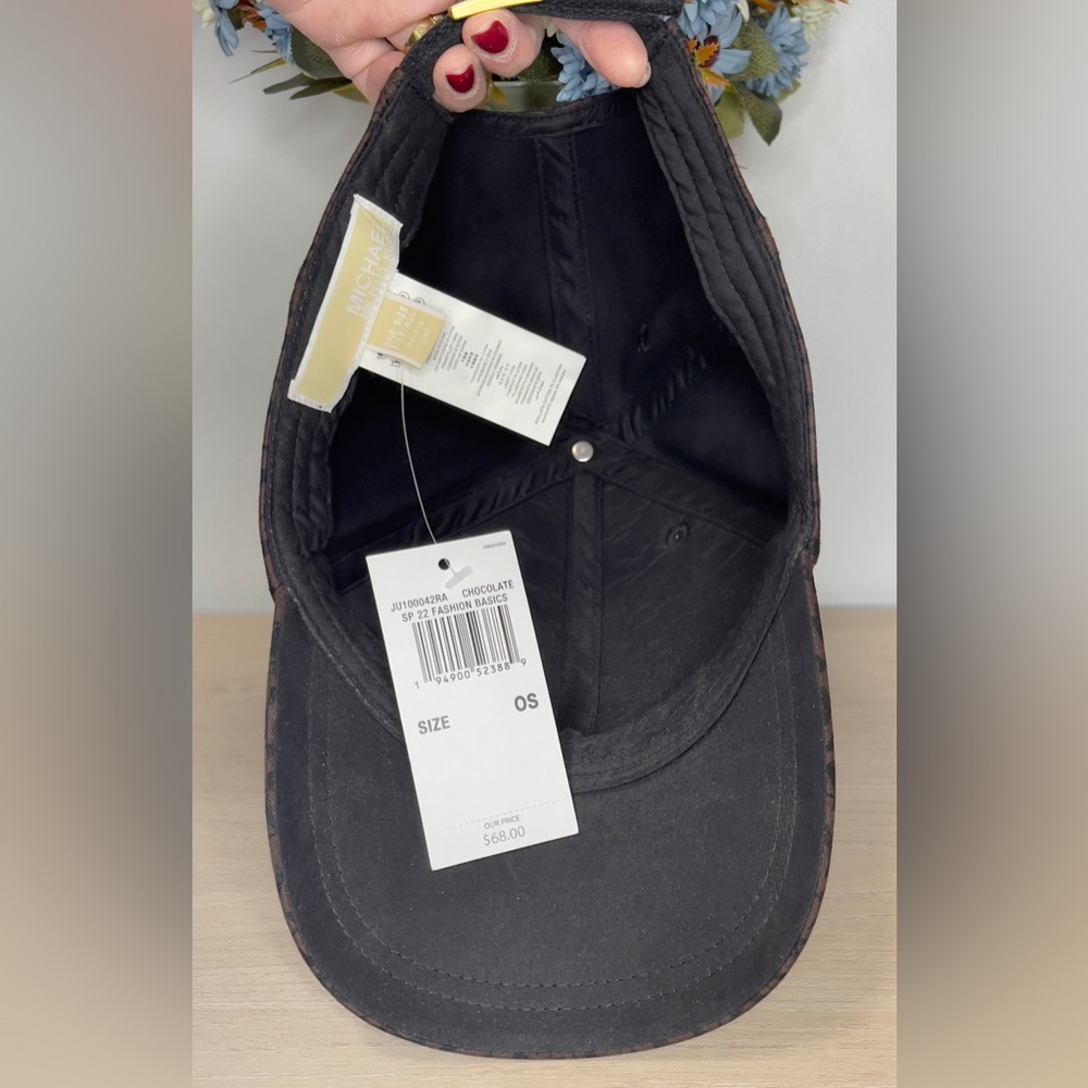 Baseball Cap - Picture 3 of 4